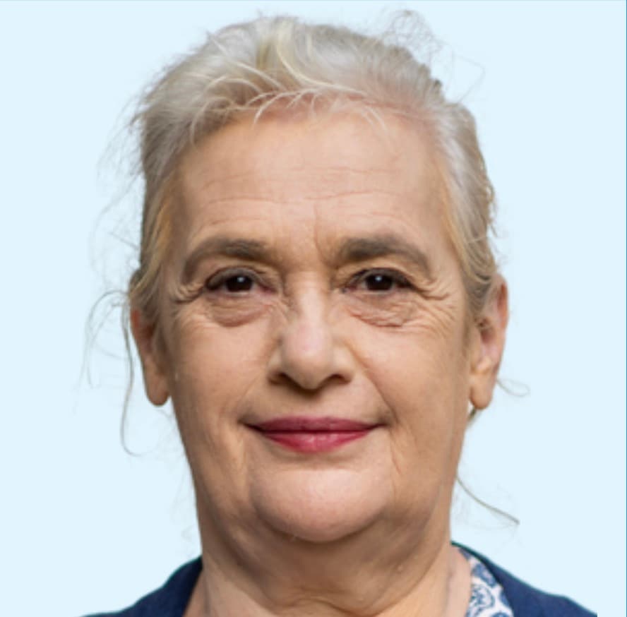 Mme Cécile HAUTEMULLE